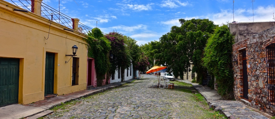 General Rodriguez – Colonia del Sacramento.